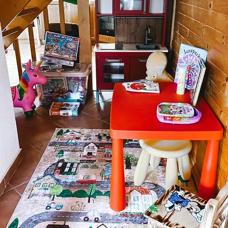 Drevenicka Amalka 립토브스키트로노벡